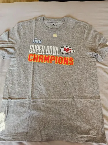 Camiseta NFL Kansas City Chiefs Nike Super Bowl LVII Champions