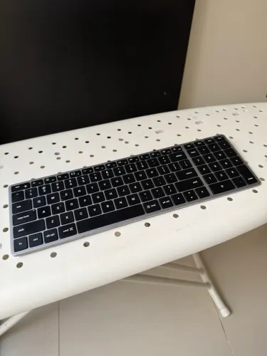 Teclado Iluminado Slim Satechi X2