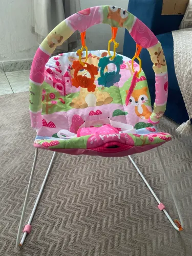 Cadeirinha de balanço de bebê