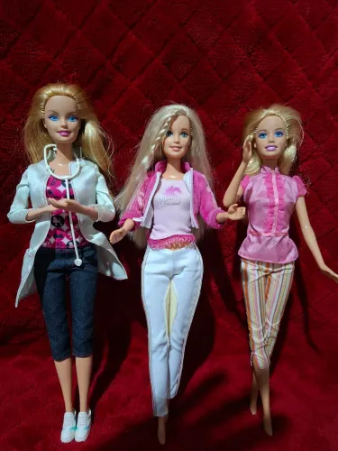 Combo 3 barbies originais mattel