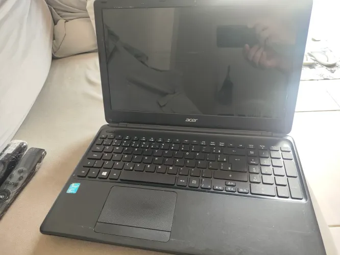 Notebook aspire E1 series, troco em vídeo game ou celular.