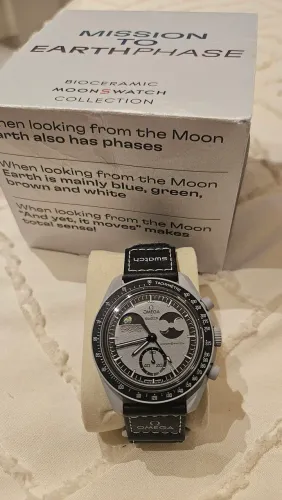 OMEGA X Swatch - Misson to Earthphase