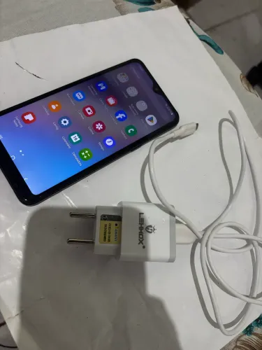 Celular A10