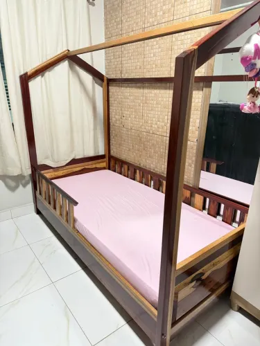 Cama montessoriana tamanho solteiro normal