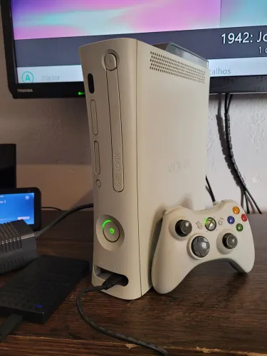 Xbox 360 FAT Arcade Jasper Completo Desbloqueado C/Vários Jogos 