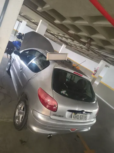 Peugeot 206 Soleil/quiksilver 1.6 16V 110cv 3P 2003