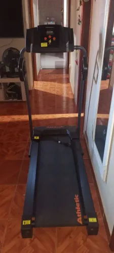 Vende-se Esteira semi-nova