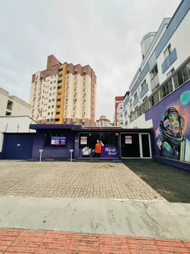 Casa comercial para alugar em Criciúma