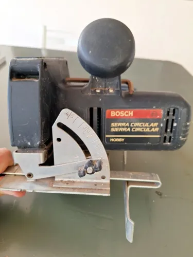 Serra Circular Bosh Hobby 127V
