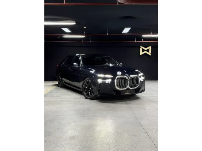 BMW I7 2024