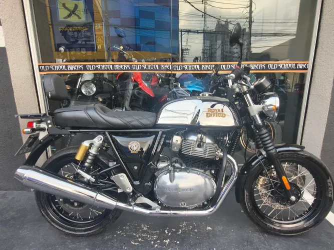 Royal Enfild continental gt 2023 apenas 3.500 km