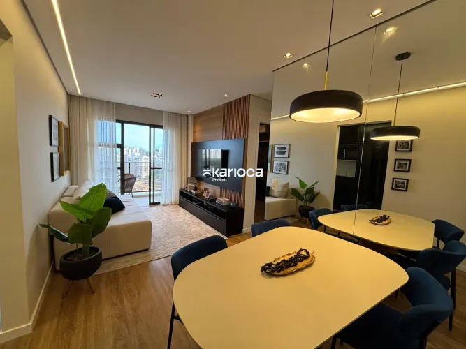 APARTAMENTO REFORMADO ANDAR ALTO
