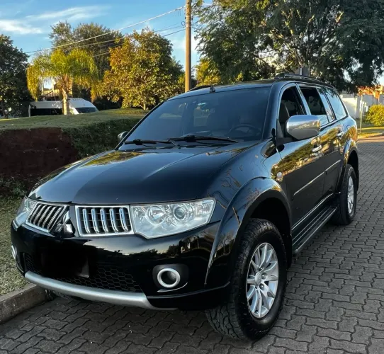 Mitsubishi Pajero Dakar 3.2 4X4 T.i. Dies. 5P Aut. 2011