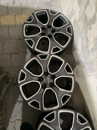 Rodas originais Renegade aro 18