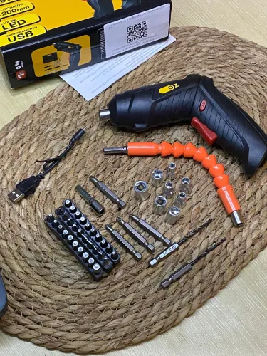 Kit Parafusadeira/furadeira 48 pçs Portátil carregador Usb Leve Forte Desmontar e montar