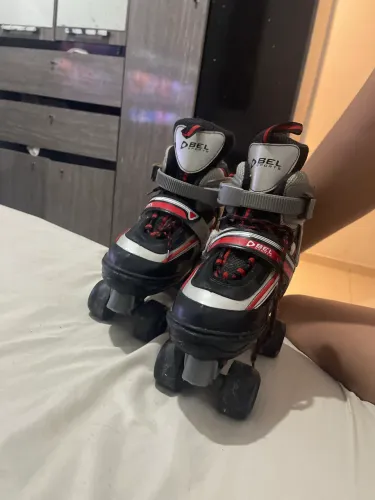 Vendo patins unissex tamanho 37