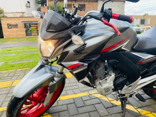 Twister 2018 super nova pra vender rápido 
