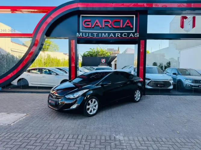 Hyundai Elantra GLS 1.8 16V Aut. 2012