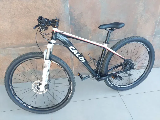 Caloi Elite 30 Aro 29 | Shimano Deore 3x11 | RockShox XC30 | VZAN Extreme | Quadro 15