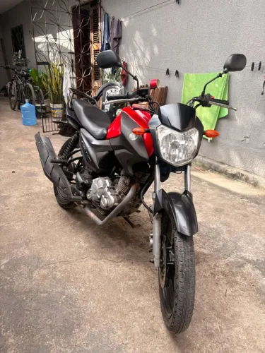 Yamaha factor 2020/2020 125i Vermelha