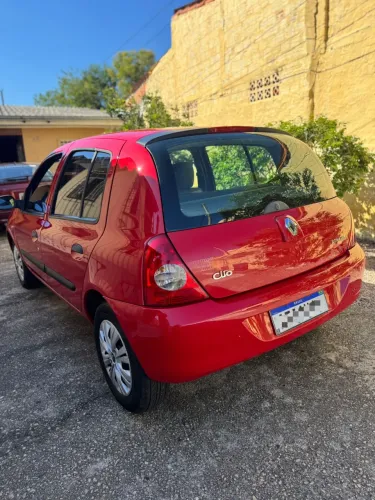 Renault Clio Hi-flex 1.0 16V 5P 2011