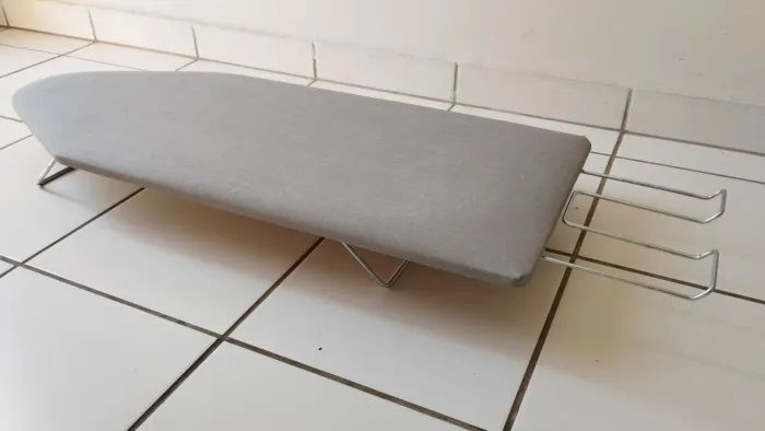 TÁBUA DE PASSAR PORTÁTIL