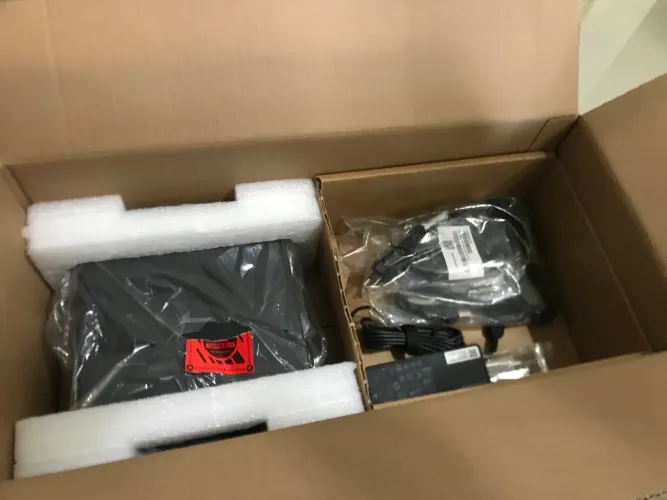 Desktop Lenovo ThinkCentre Neo 50q( novo, lacrado na caixa)