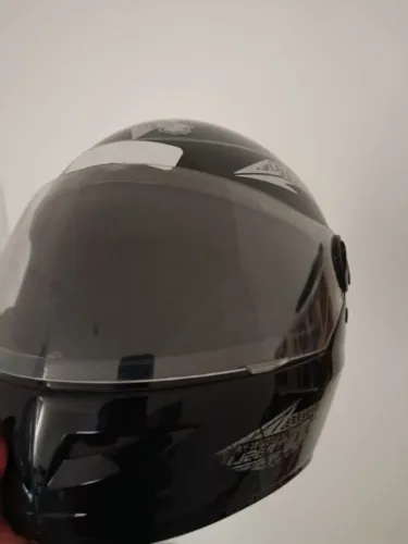 Doa-se capacete em bom estado