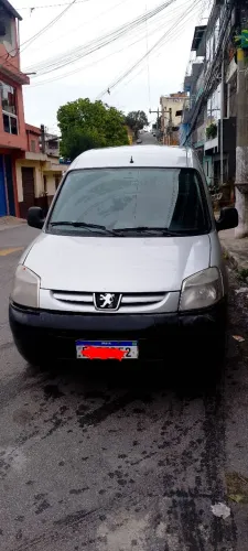 Peugeot Partner Furgão 1.6 16v/ 1.6 16V Flex 3P 2011
