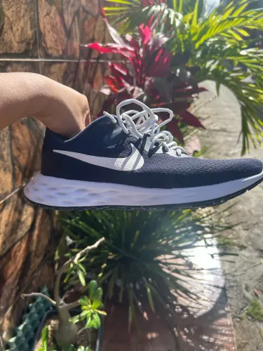 Tênis Nike Azul
