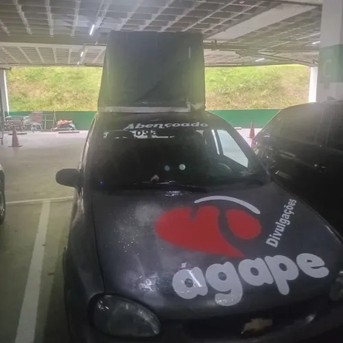 Carro som propaganda e anúncios em geral