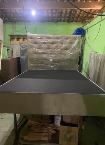 Cama de casal (novo) solteiro queen