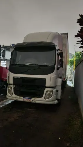 Volvo VM270 6x2