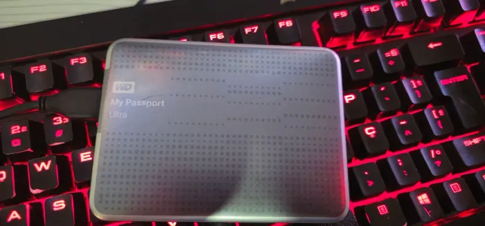 HD externo WD My passaport Ultra 1TB