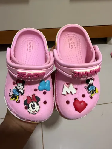 Crocs