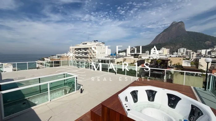 Leblon, Quadra da Praia, Cobertura duplex luxuosa com vista MAR, 320 m2 de alto padrão, em