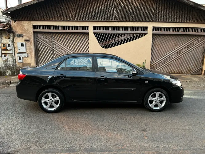 Toyota Corolla XEI 2.0 Flex 16V Aut. 2011