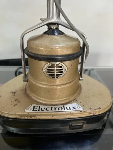Enceradeira Electrolux anos 70 B26