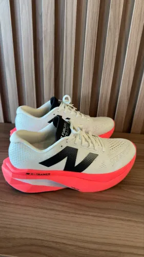 Tênis New balance fuelcell supercomp trainer