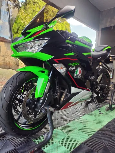 Kawasaki ZX-6R 2021