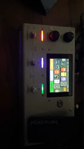 Headrush MX5 Silver Edition