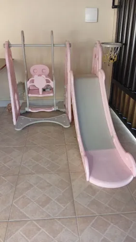 Parque rosa para crianças! Pode ser alugado para festa infantis