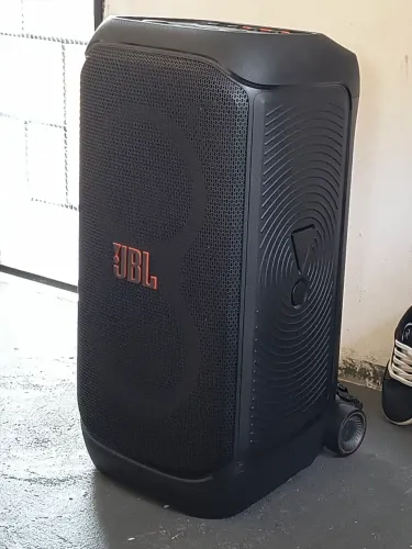 JBL PARTYBOX 320 STAGE