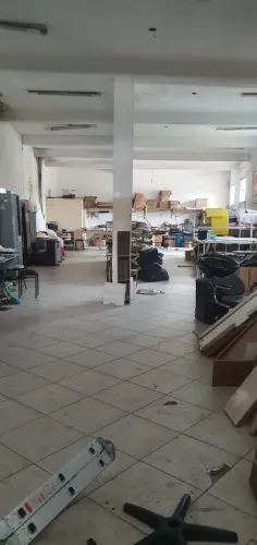 Sobreloja na Rua Francisco Godinho, 231  171 m²