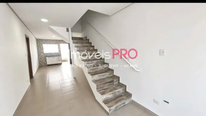 Sobrado Novo, abaixo da avaliação, 2 suítes, 2 vagas, pronto para morar