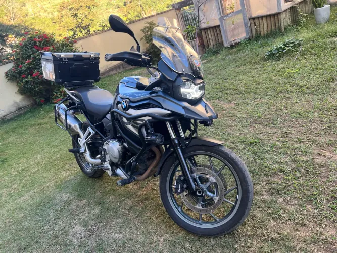 BMW F750GS