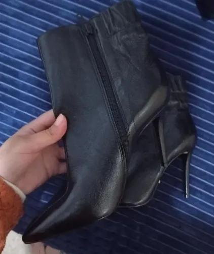 Bota Arezzo preta 37