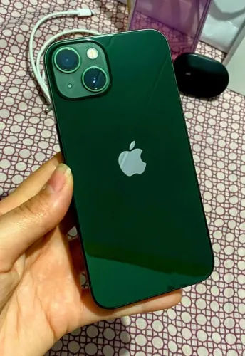 iPhone 13