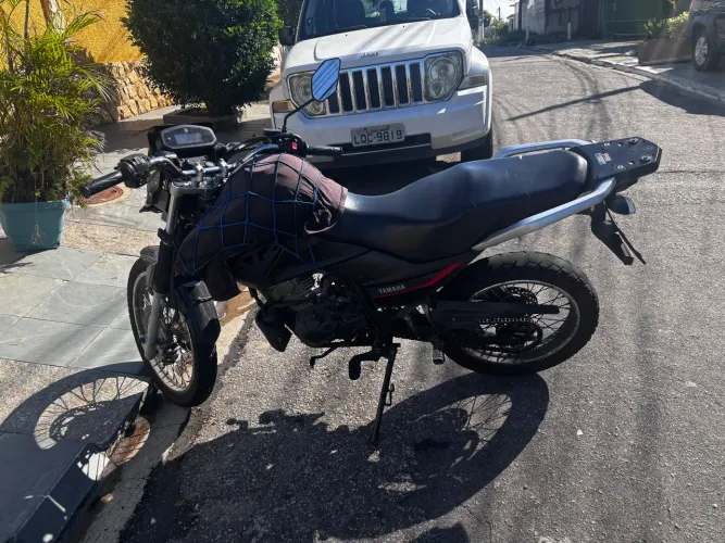 Vendo moto crosser 2025