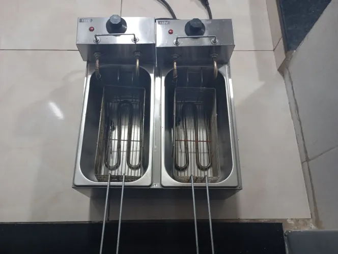 Fritadeira elétrica óleo com 2 cubas, 110 v, 8 litros